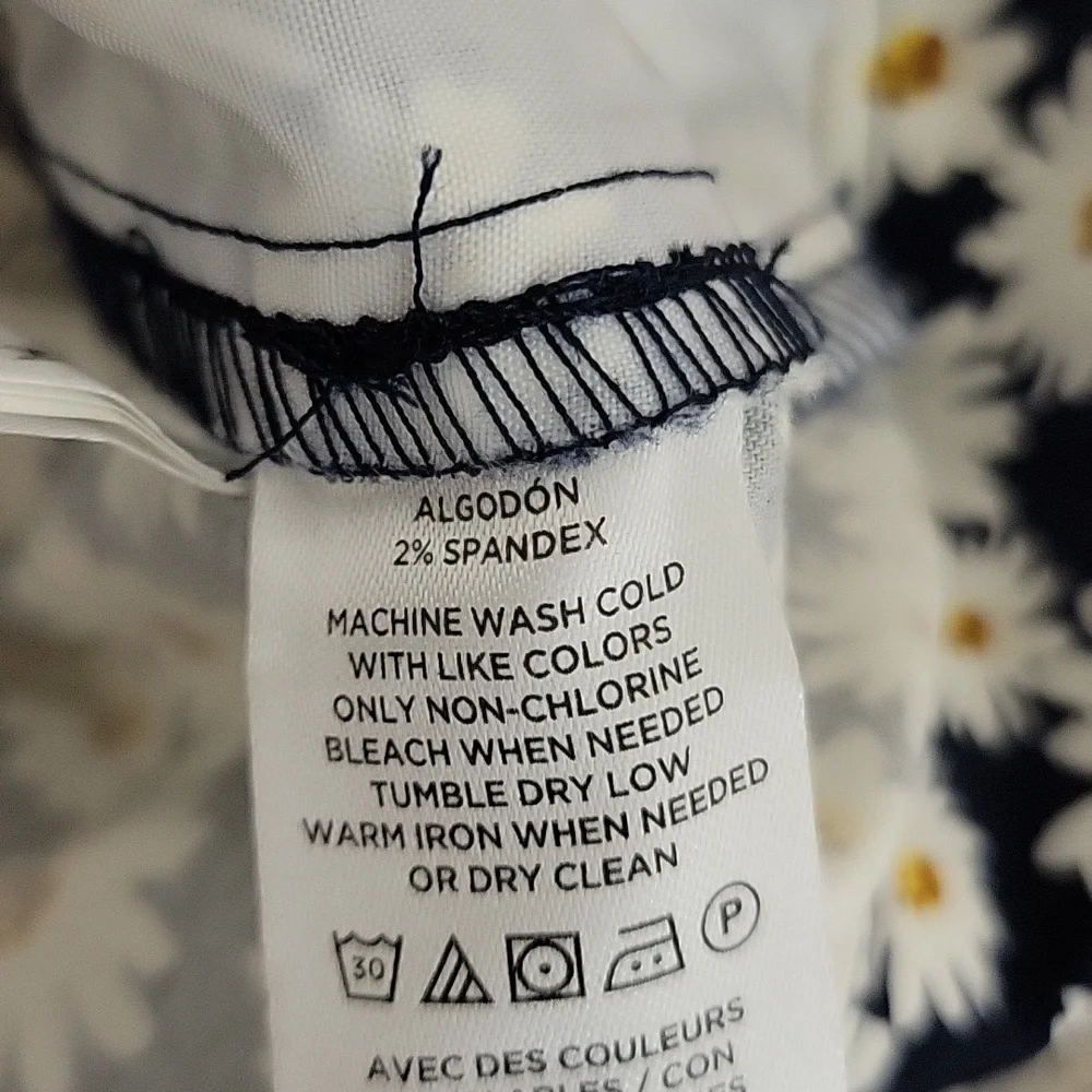 Ann Taylor Factory 6" Shorts. Black & White Floral. New summer vacation sz 6 - Picture 6 of 6
